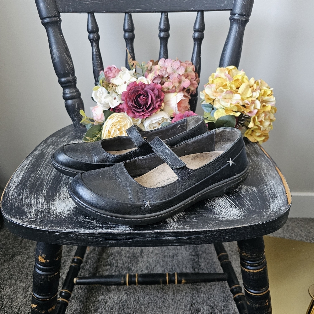 Birkenstock Iona Mary Jane Black Leather Size 7.5 (38)
